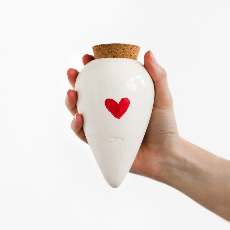 Olla “Heart” von Pepín – Pflanzgefäß zur natürlichen Bewässerung