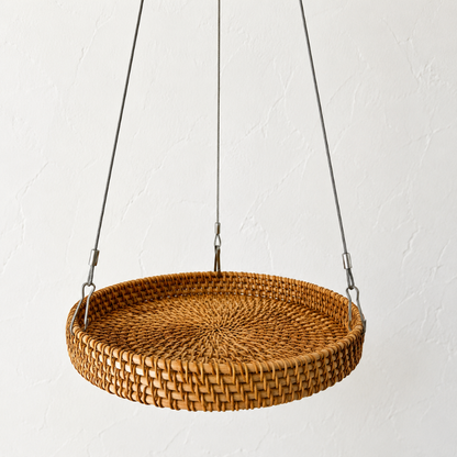 Pflanzenhänger aus Rattan & Edelstahl