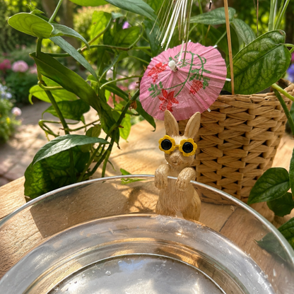 Hase mit Brille Topfanhänger aus Harz, 10 cm